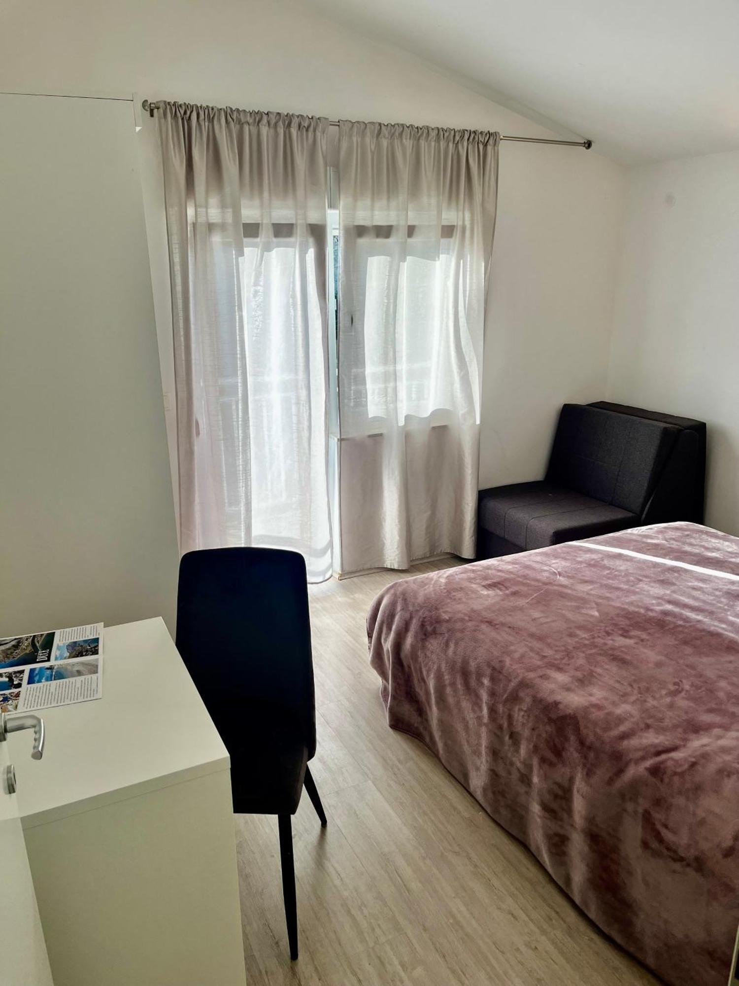 Deluxe Apartman Antonio Apartment Duće Екстериор снимка